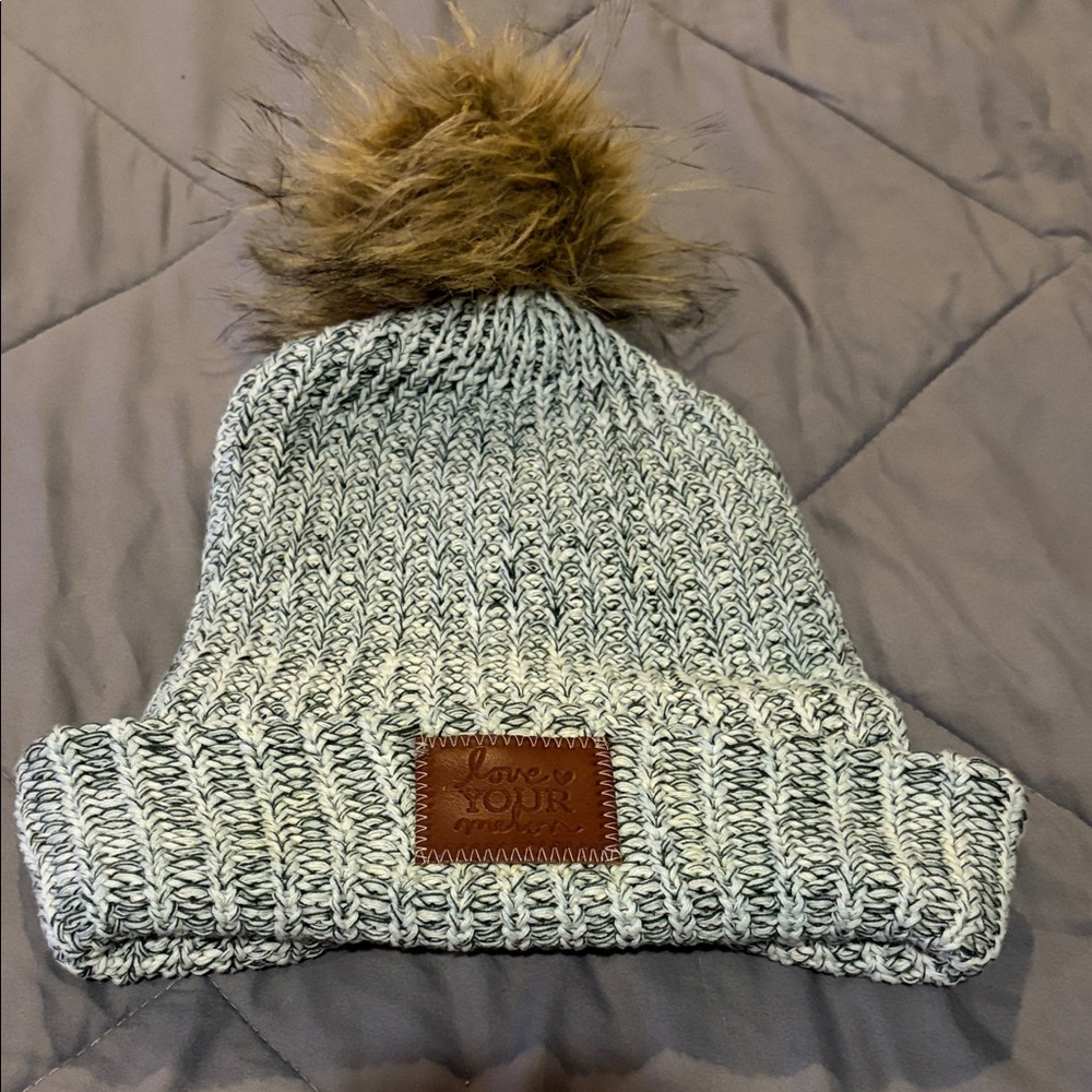 Love your Melon knit hat